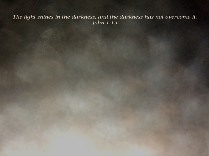 The light shines in the darkness - Text